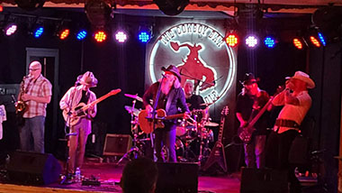 Heavy Bucket Band